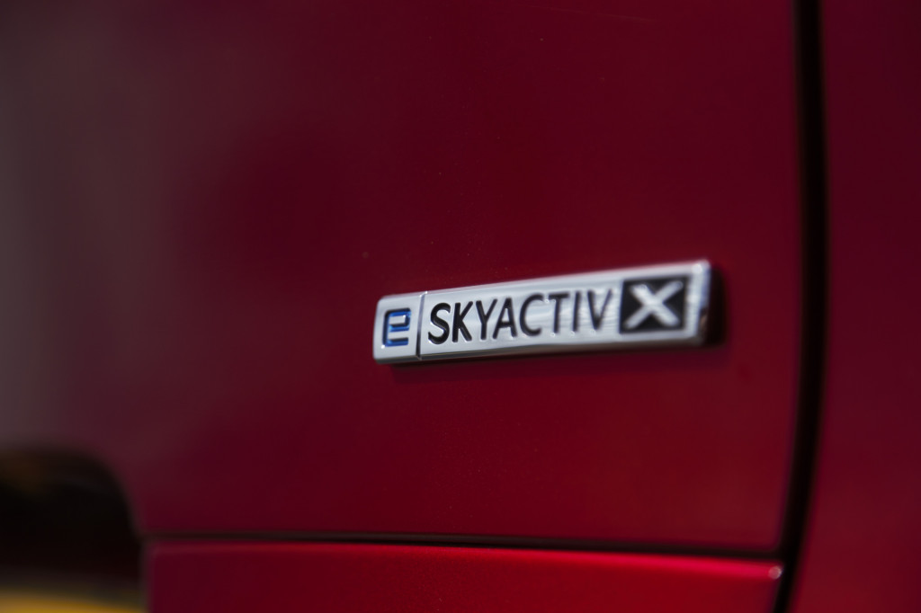 Review Mazda CX-30 e-Skyactiv X 186: more power, less consumption