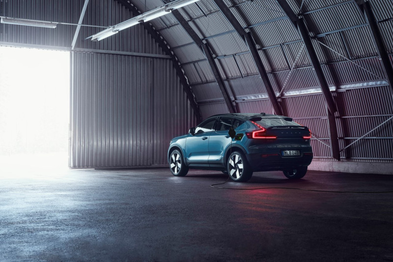 Electric Volvo C40 is a Polestar 2 in disguise